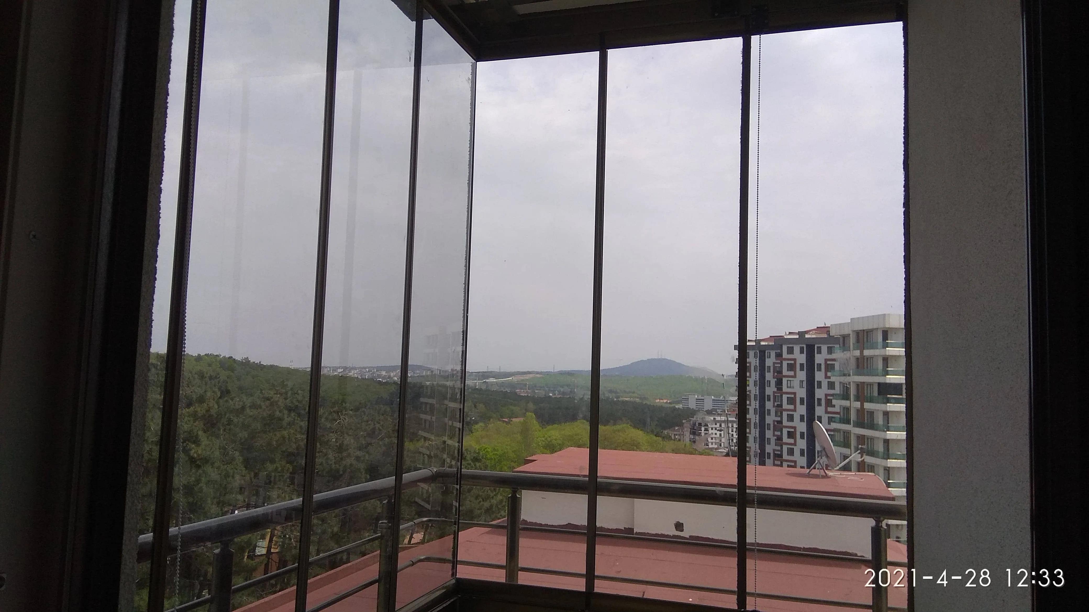 Maltepe konut katlanır cam balkon ve alüminyum küpeşte